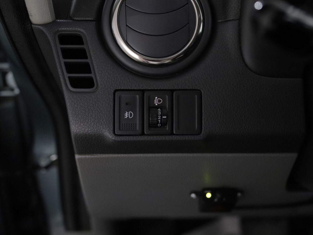 Suzuki SX4 2012 - фото автомобиля