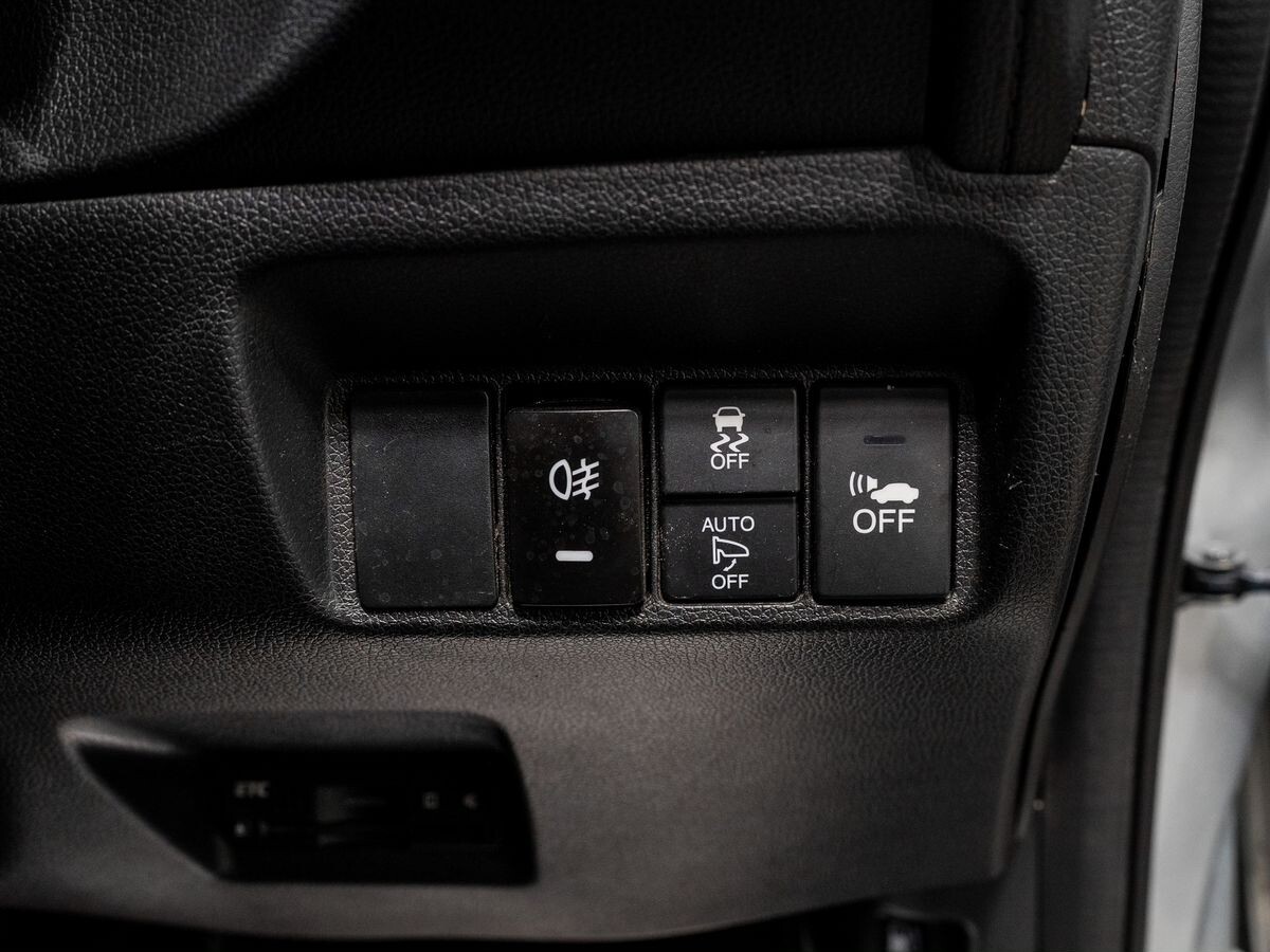 Honda Shuttle 2015 - фото автомобиля