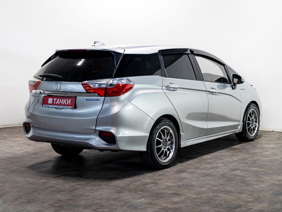 Honda Shuttle 2015 - фото автомобиля