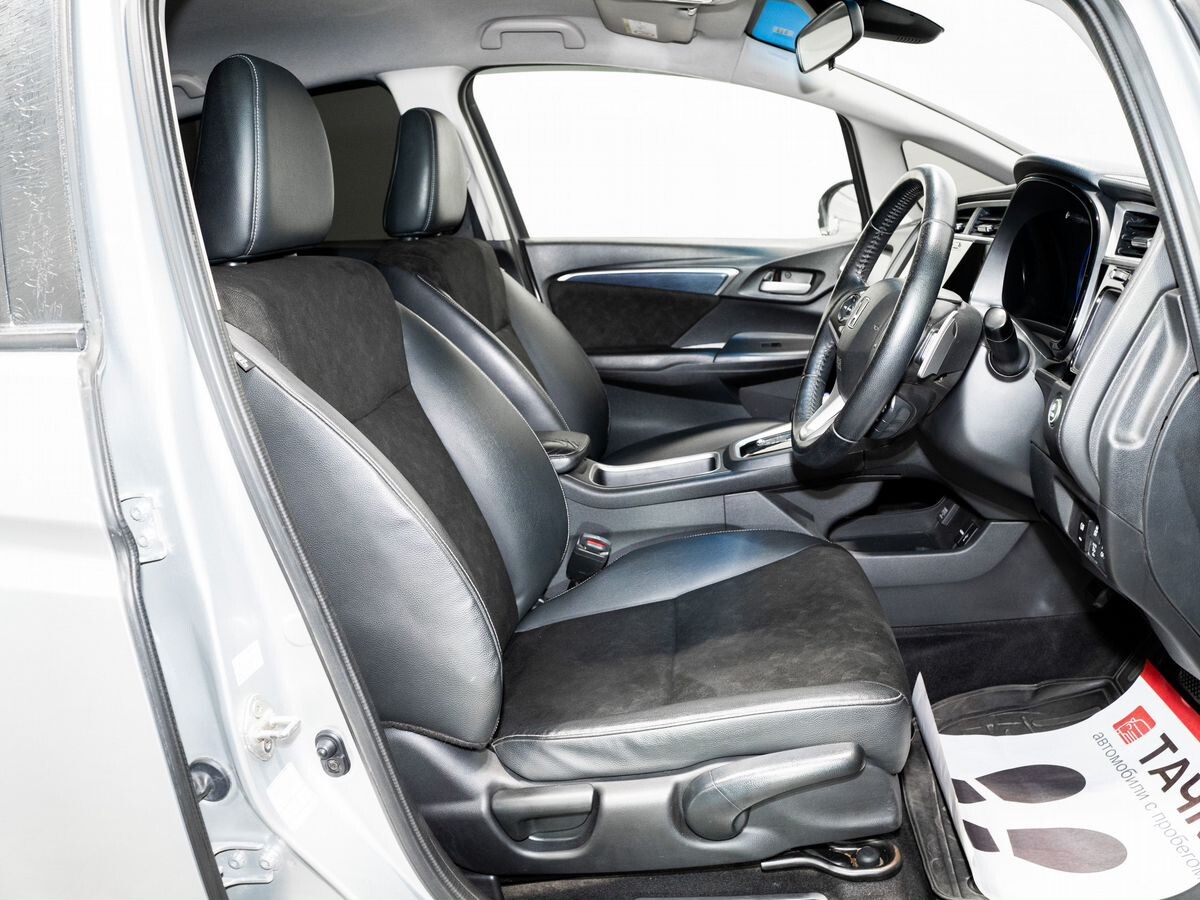 Honda Shuttle 2015 - фото автомобиля