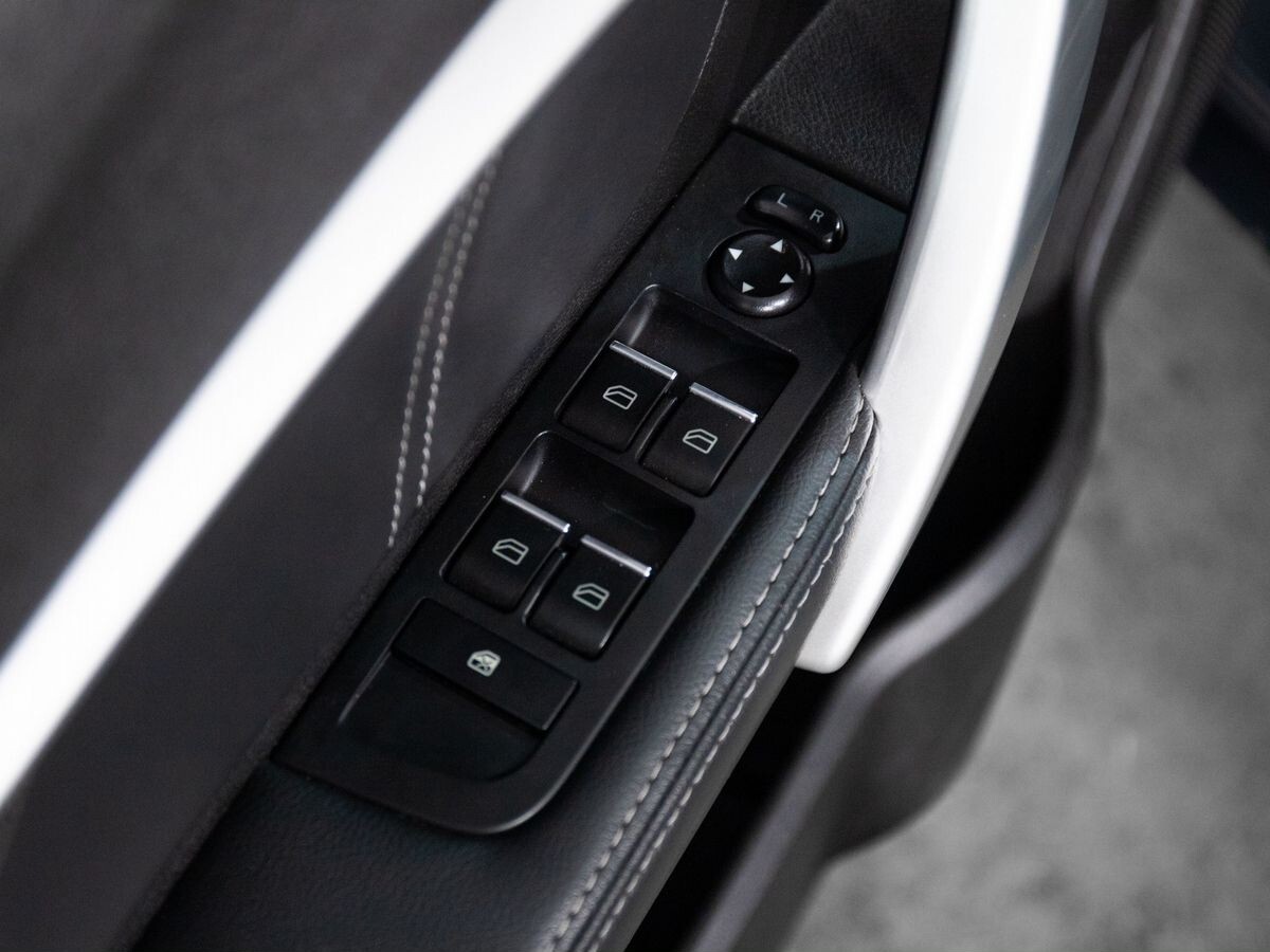 Geely Emgrand 2019 - фото автомобиля