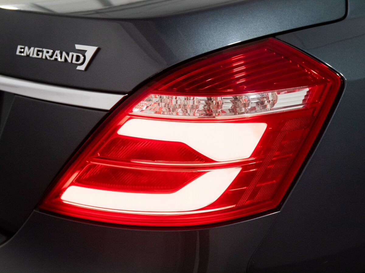 Geely Emgrand 2019 - фото автомобиля