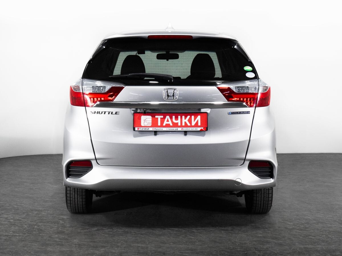 Honda Shuttle 2016 - фото автомобиля