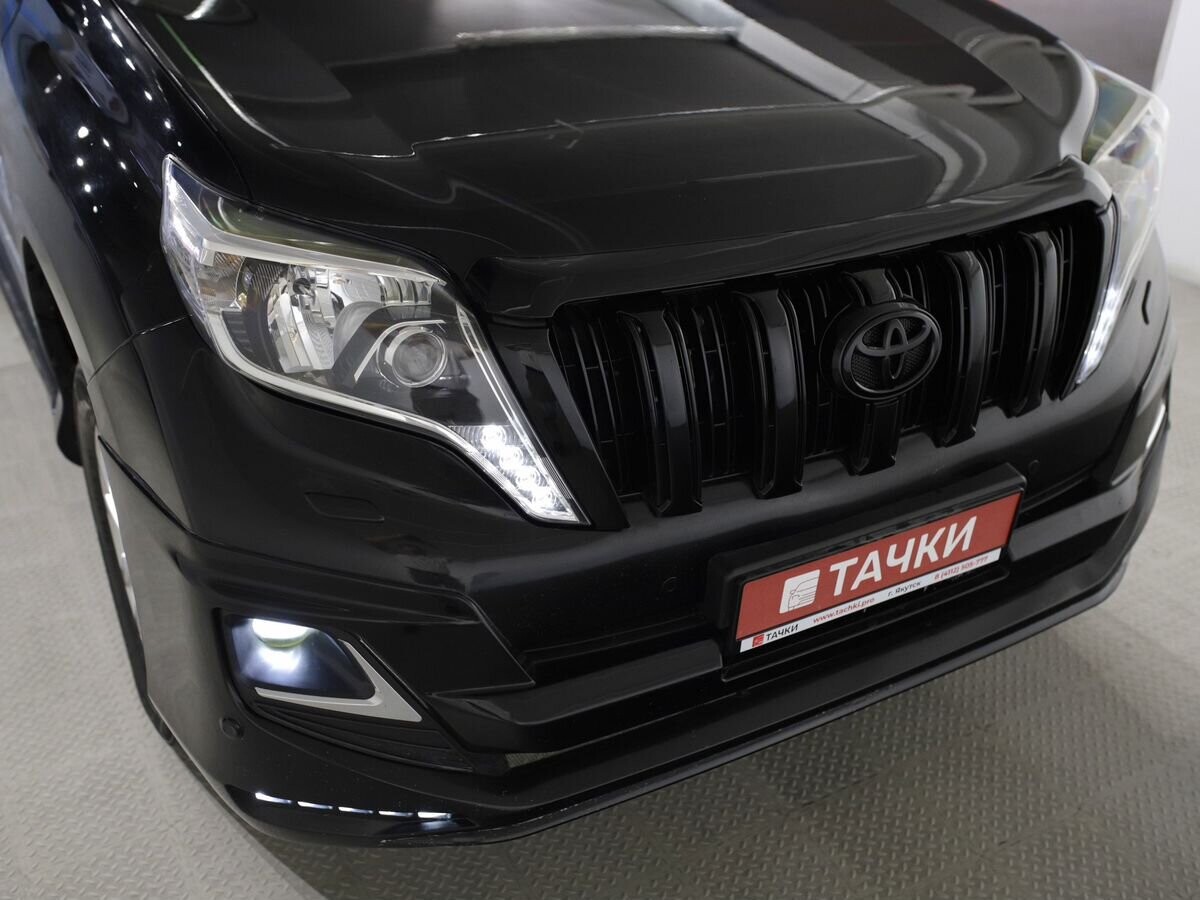 Toyota Land Cruiser Prado 2013 - фото автомобиля