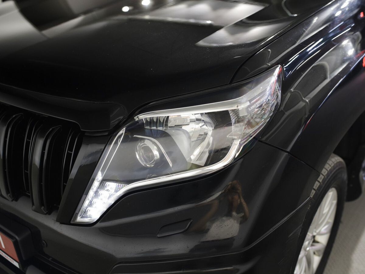 Toyota Land Cruiser Prado 2013 - фото автомобиля