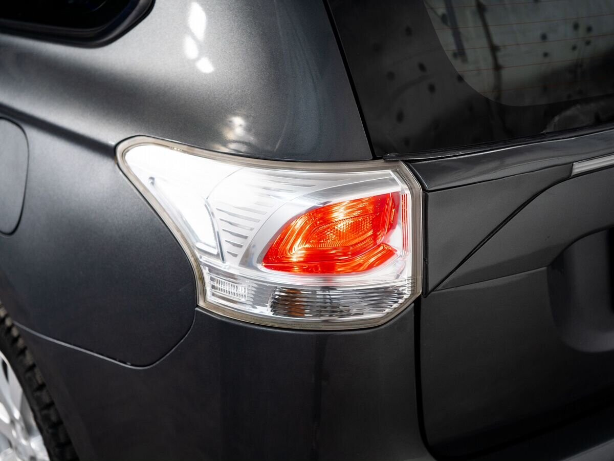 Mitsubishi Outlander 2013 - фото автомобиля