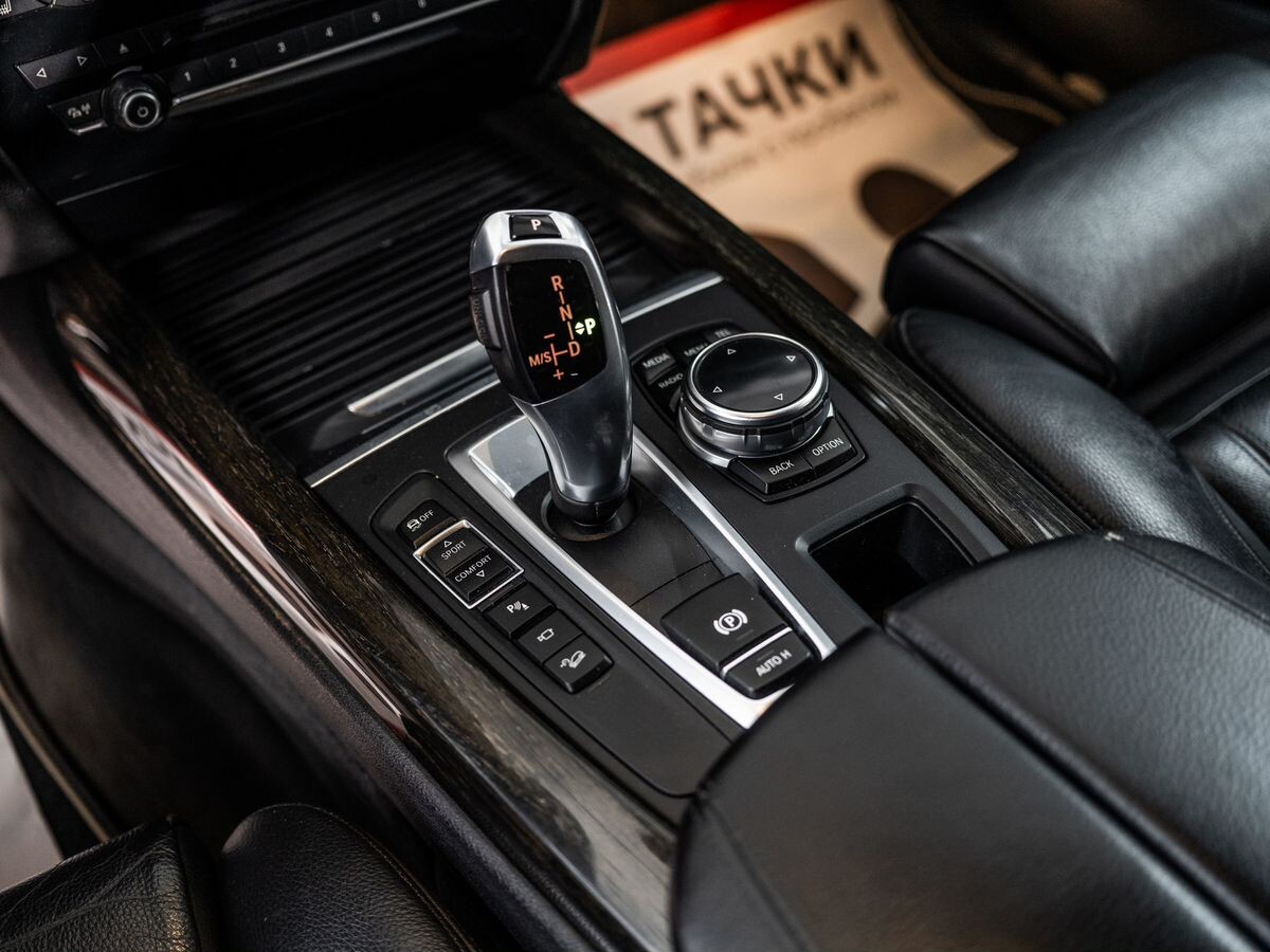 BMW X5 2014 - фото автомобиля