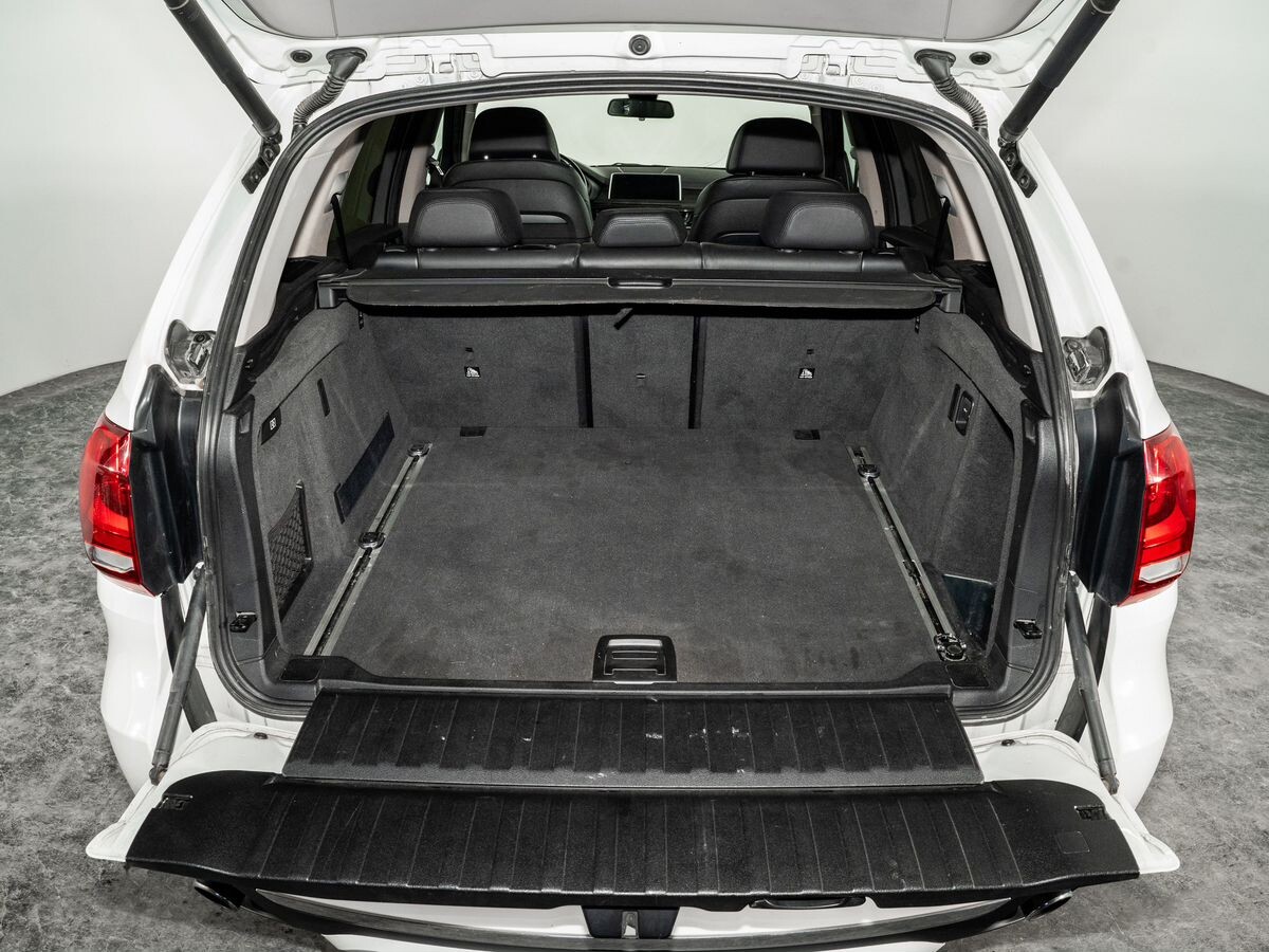 BMW X5 2014 - фото автомобиля