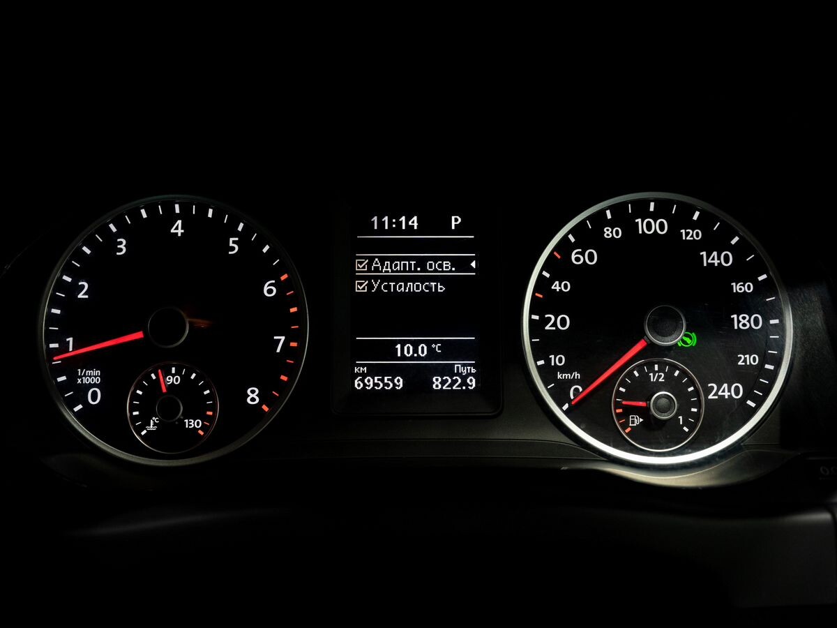 Volkswagen Tiguan 2013 - фото автомобиля