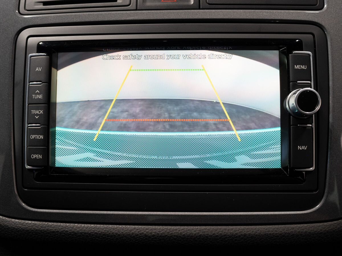 Volkswagen Tiguan 2013 - фото автомобиля