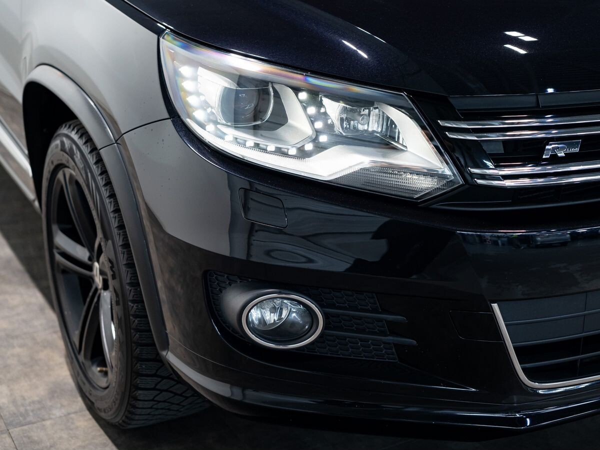 Volkswagen Tiguan 2013 - фото автомобиля