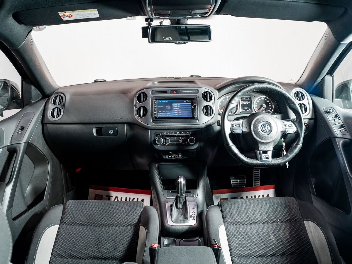 Volkswagen Tiguan 2013 - фото автомобиля