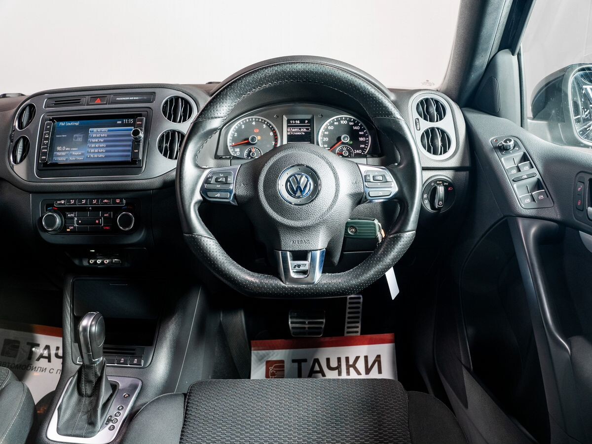Volkswagen Tiguan 2013 - фото автомобиля