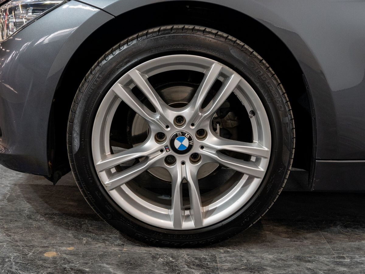 BMW 3-Series 2016 - фото автомобиля