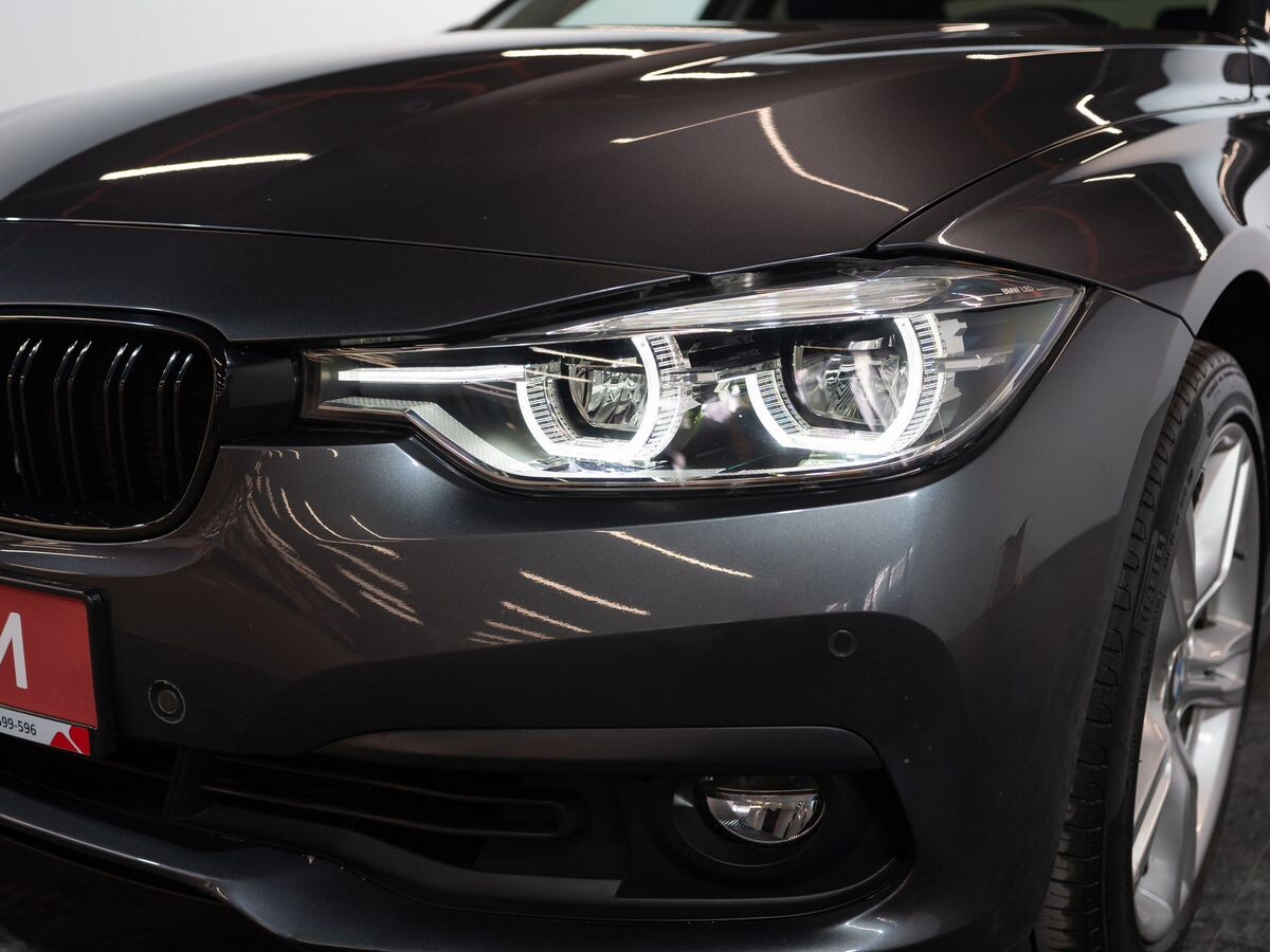 BMW 3-Series 2016 - фото автомобиля