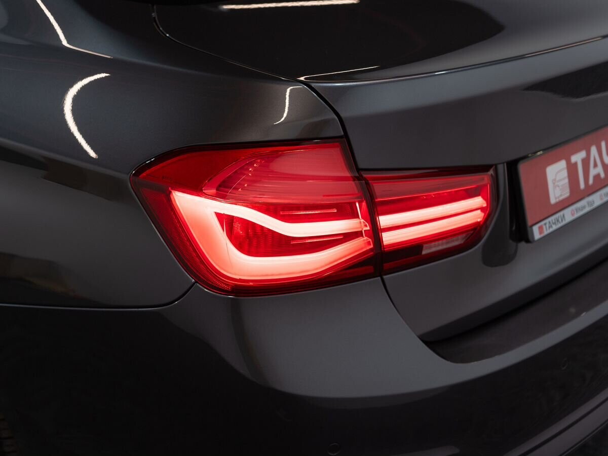 BMW 3-Series 2016 - фото автомобиля