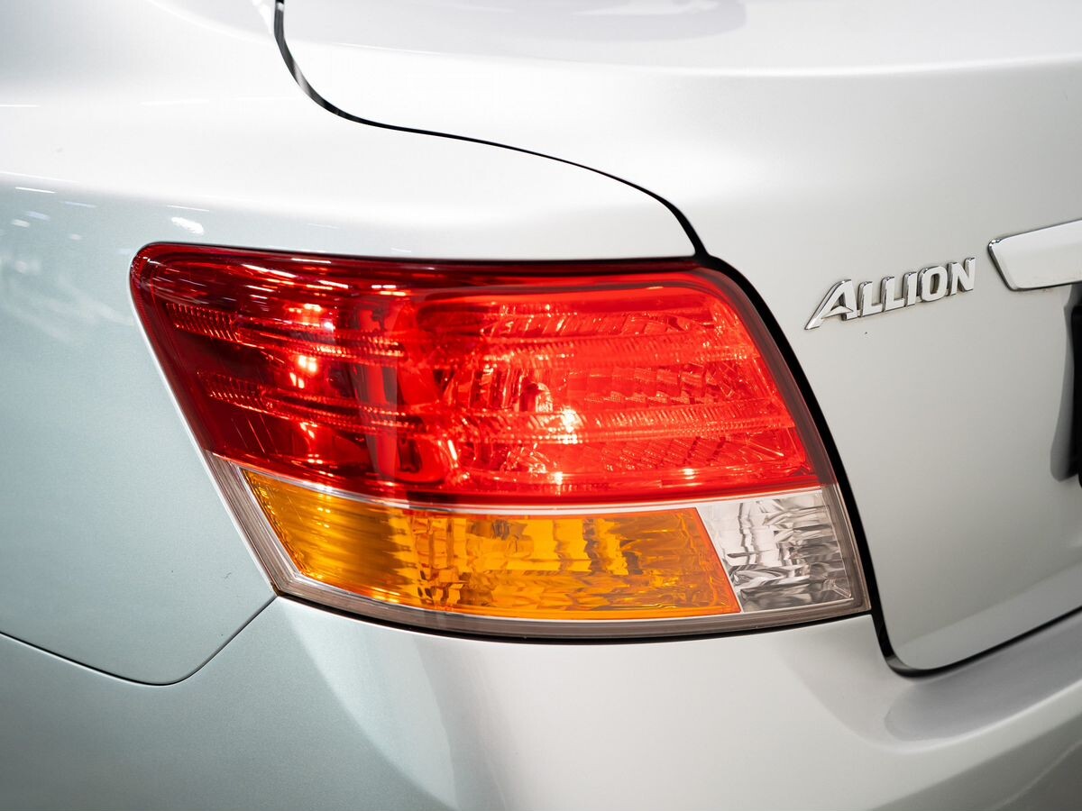 Toyota Allion 2010 - фото автомобиля
