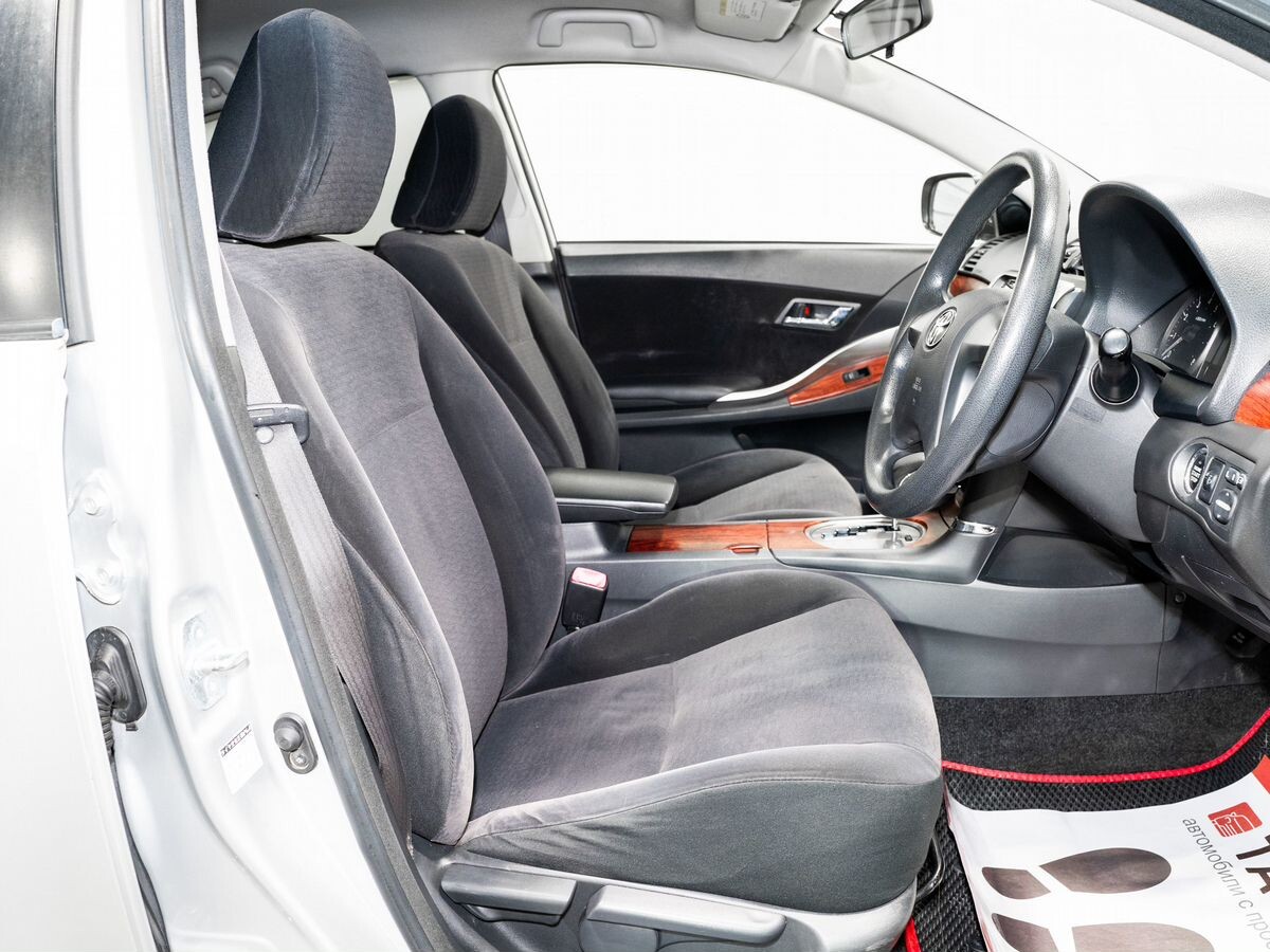 Toyota Allion 2010 - фото автомобиля
