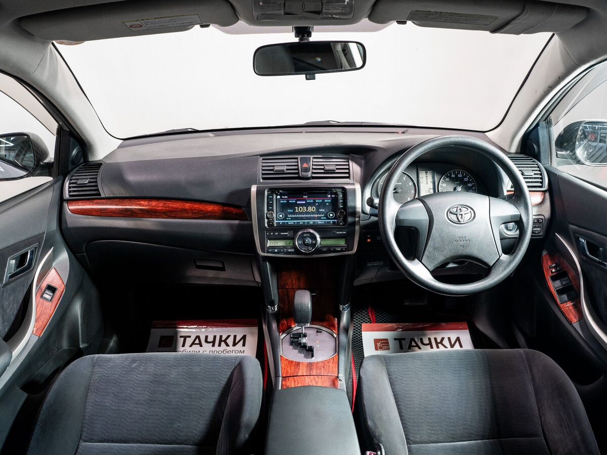 Toyota Allion 2010 - фото автомобиля