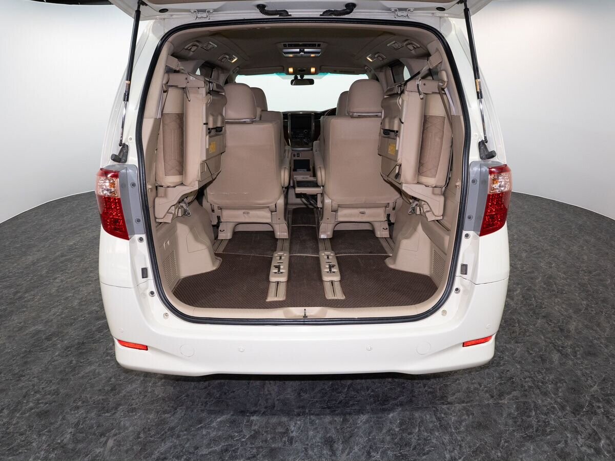 Toyota Alphard 2011 - фото автомобиля