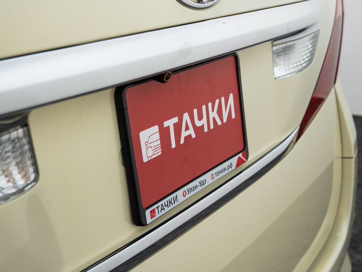 Toyota Alphard 2011 - фото автомобиля