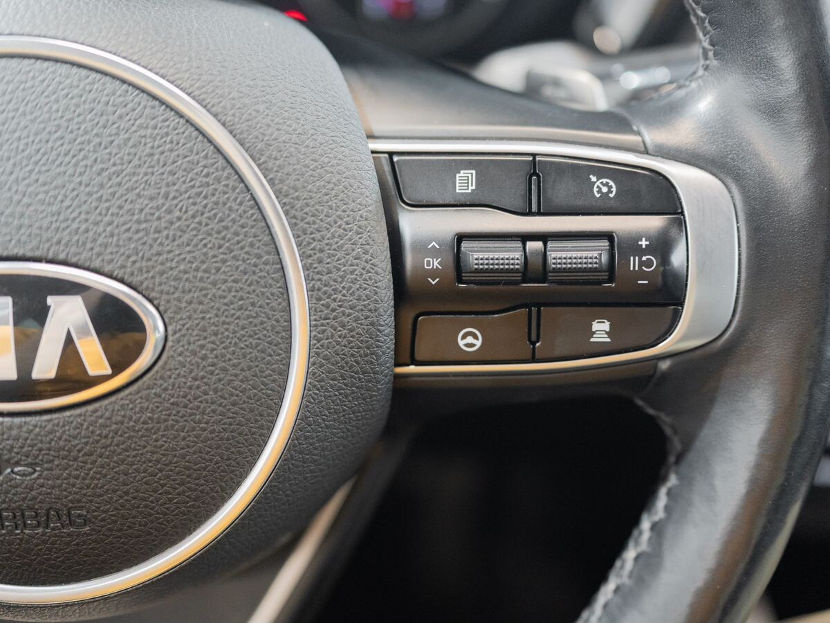 Kia K5 2020 - фото автомобиля