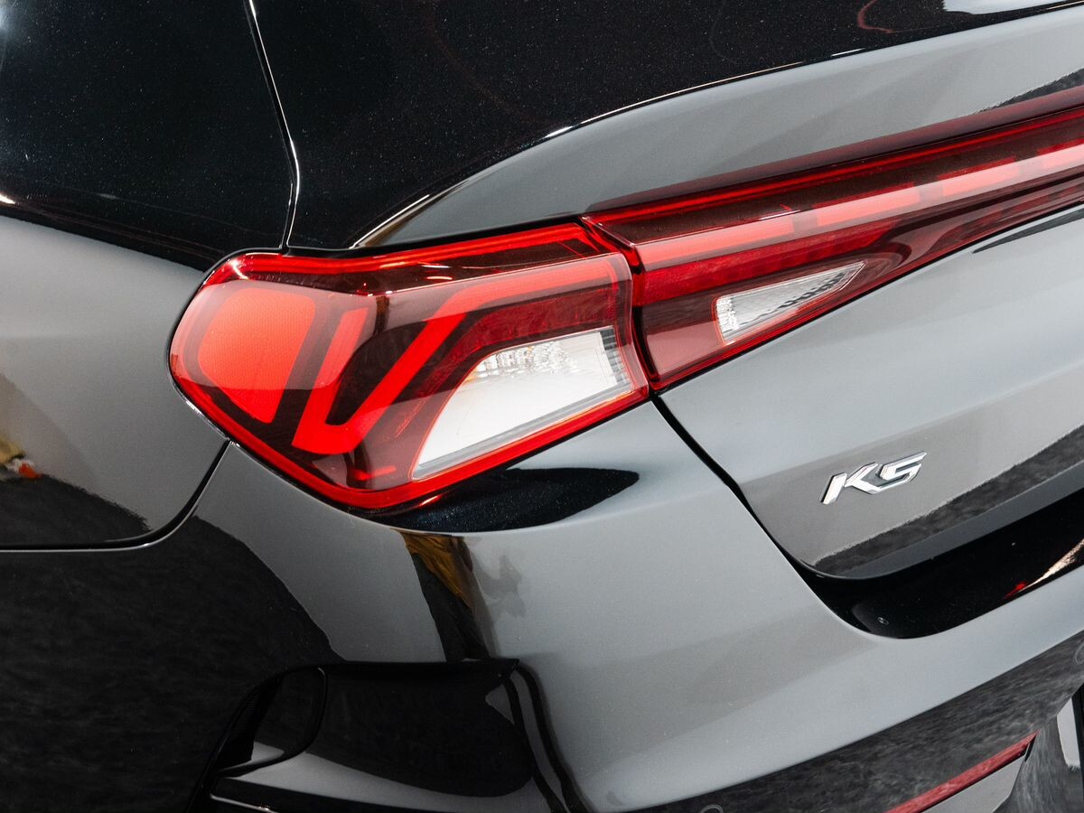 Kia K5 2020 - фото автомобиля