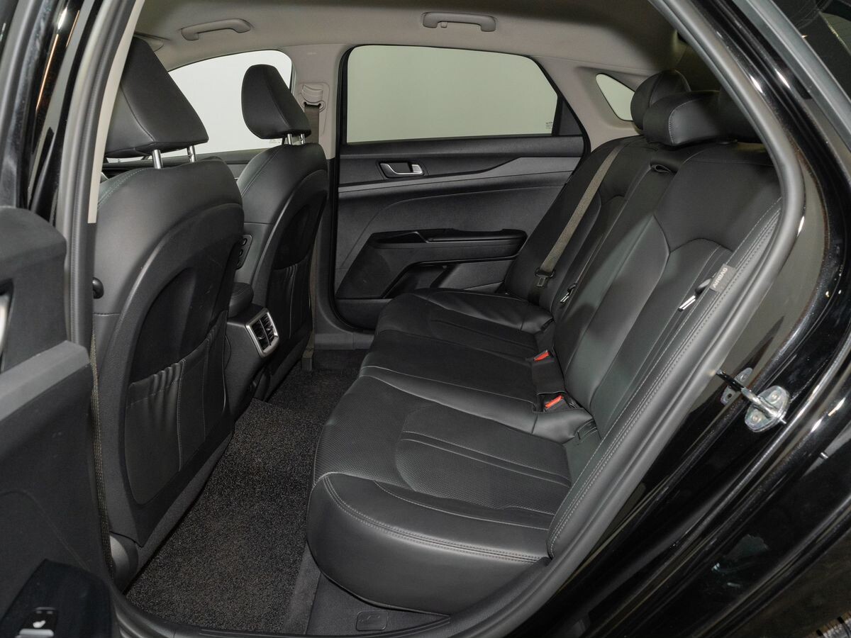 Kia K5 2020 - фото автомобиля