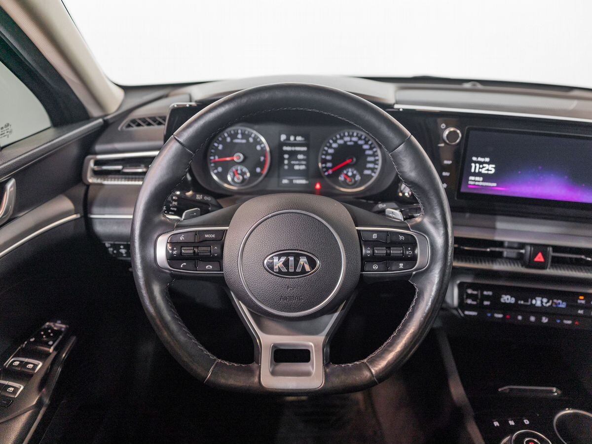 Kia K5 2020 - фото автомобиля