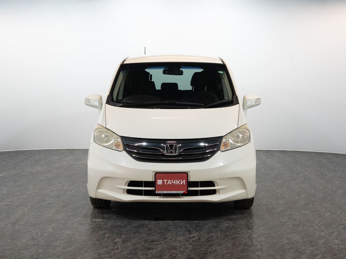 Honda Freed 2012 - фото автомобиля