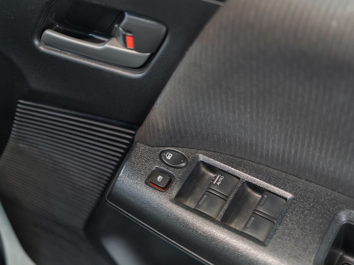 Honda Freed 2012 - фото автомобиля