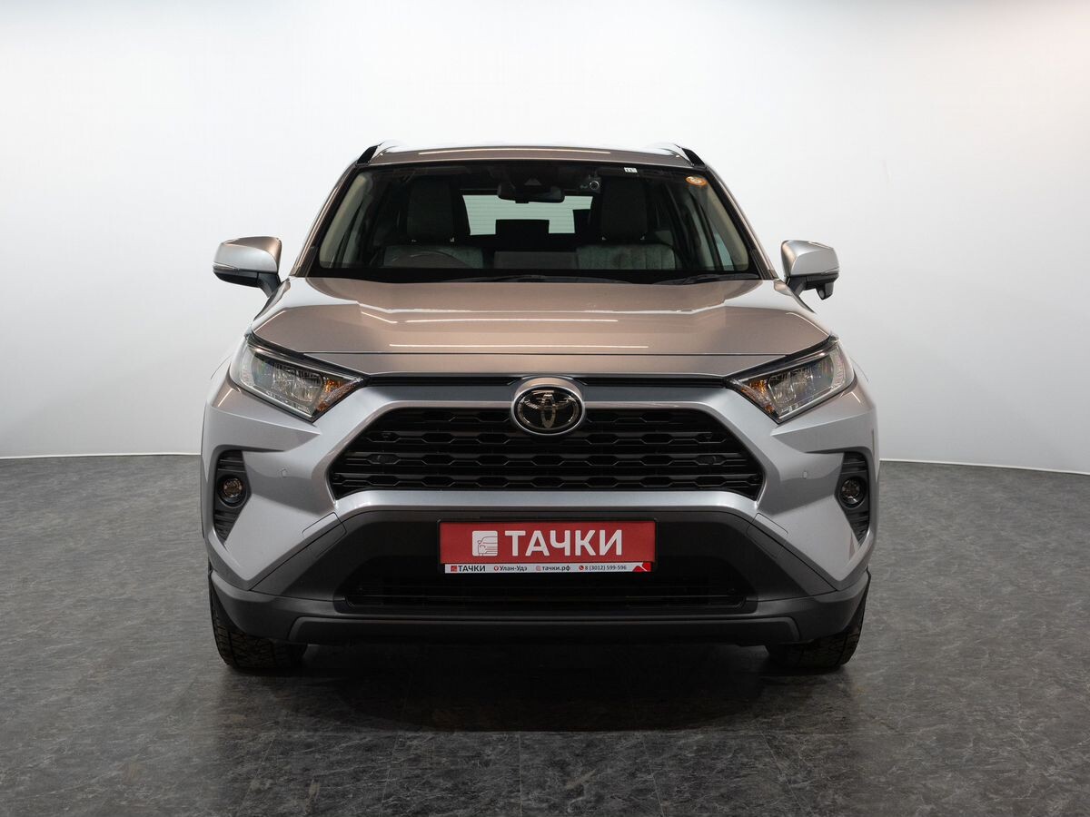 Toyota RAV4 2019 - фото автомобиля