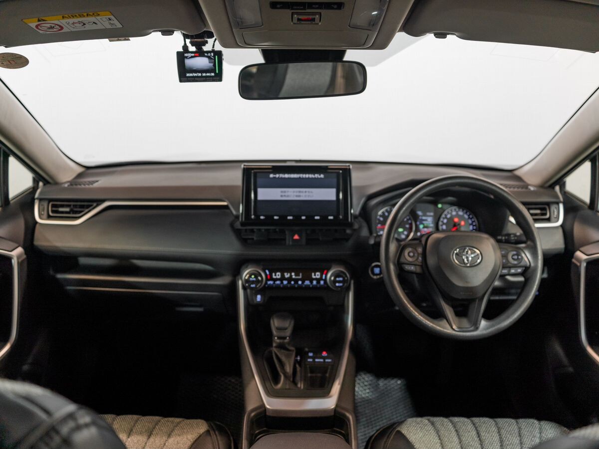 Toyota RAV4 2019 - фото автомобиля