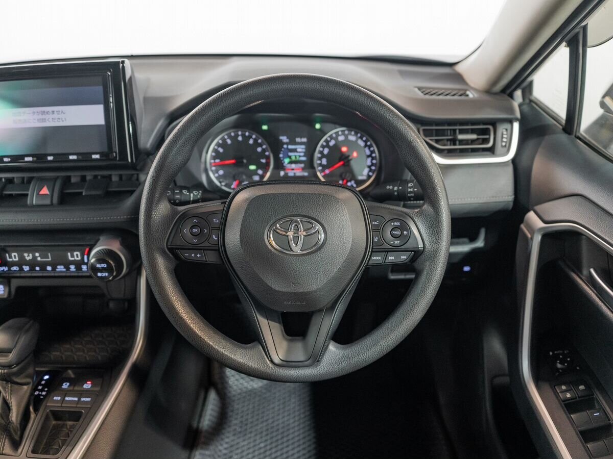 Toyota RAV4 2019 - фото автомобиля