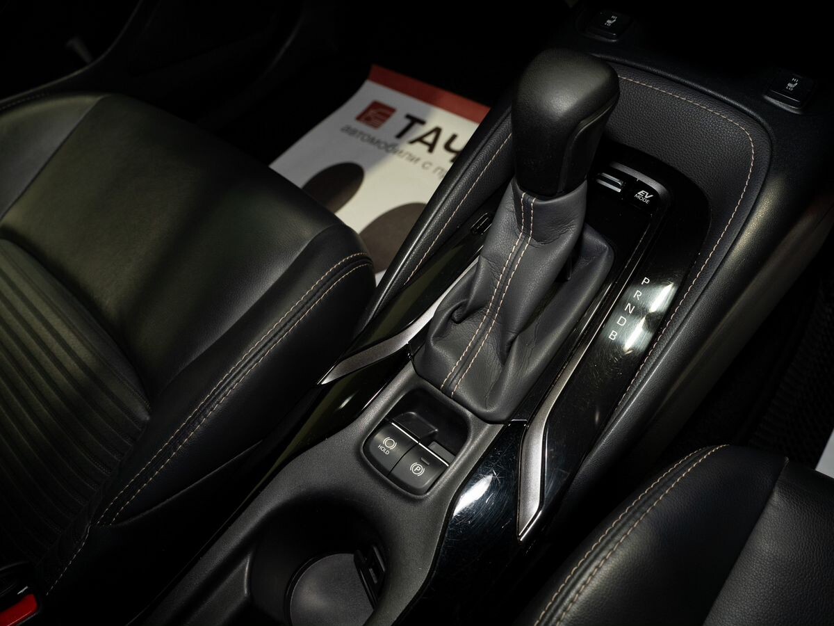 Toyota Corolla 2019 - фото автомобиля