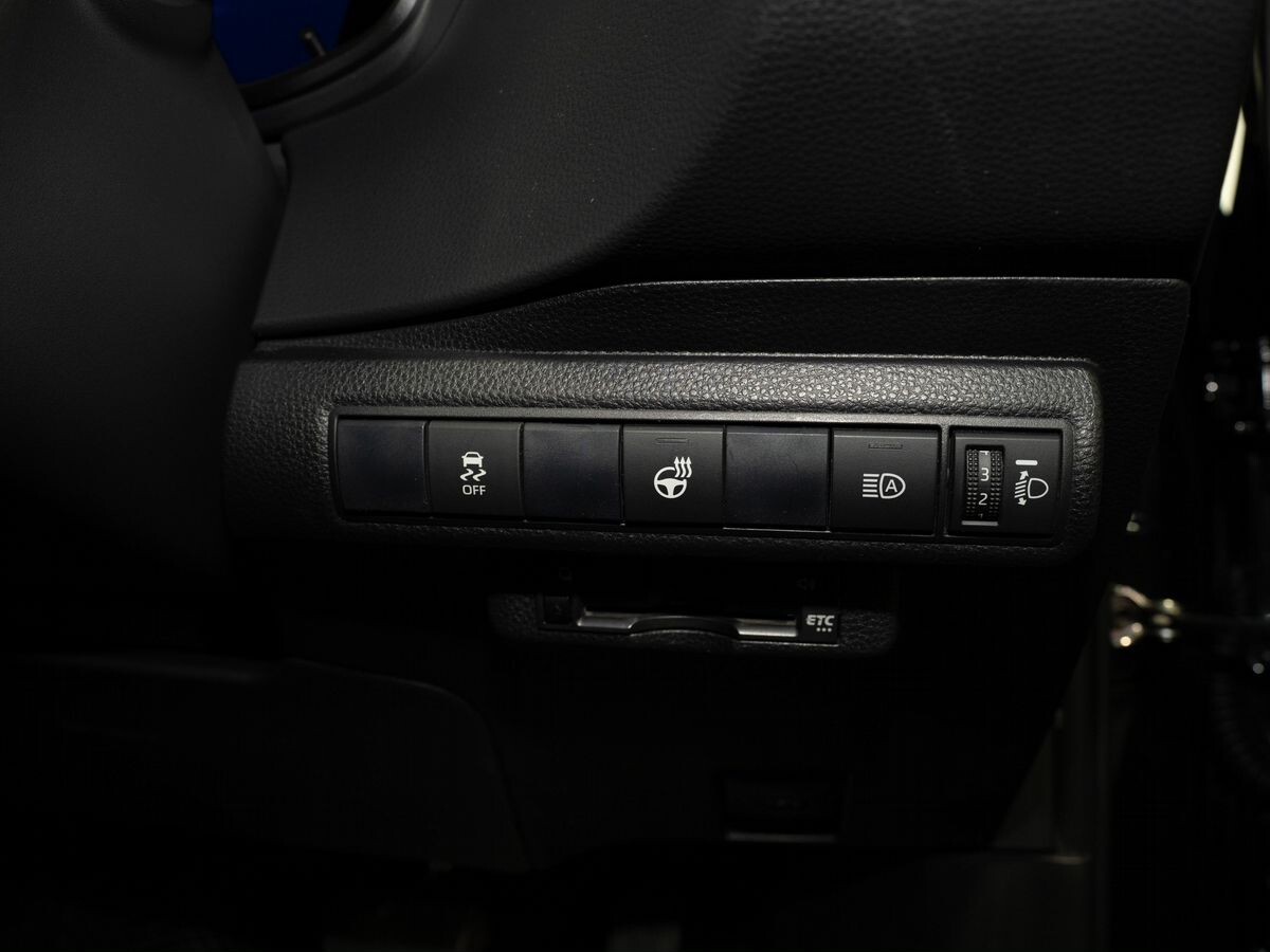Toyota Corolla 2019 - фото автомобиля