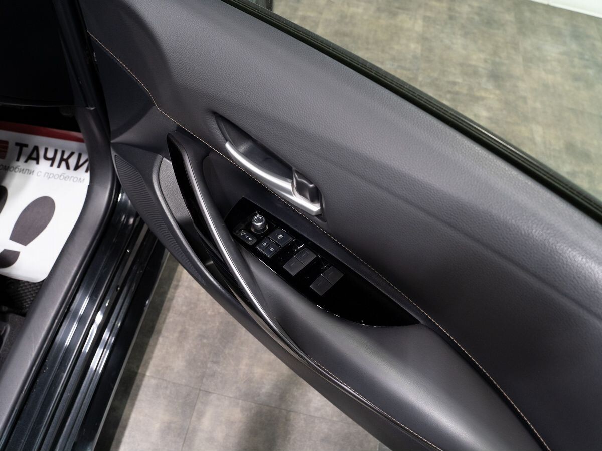 Toyota Corolla 2019 - фото автомобиля
