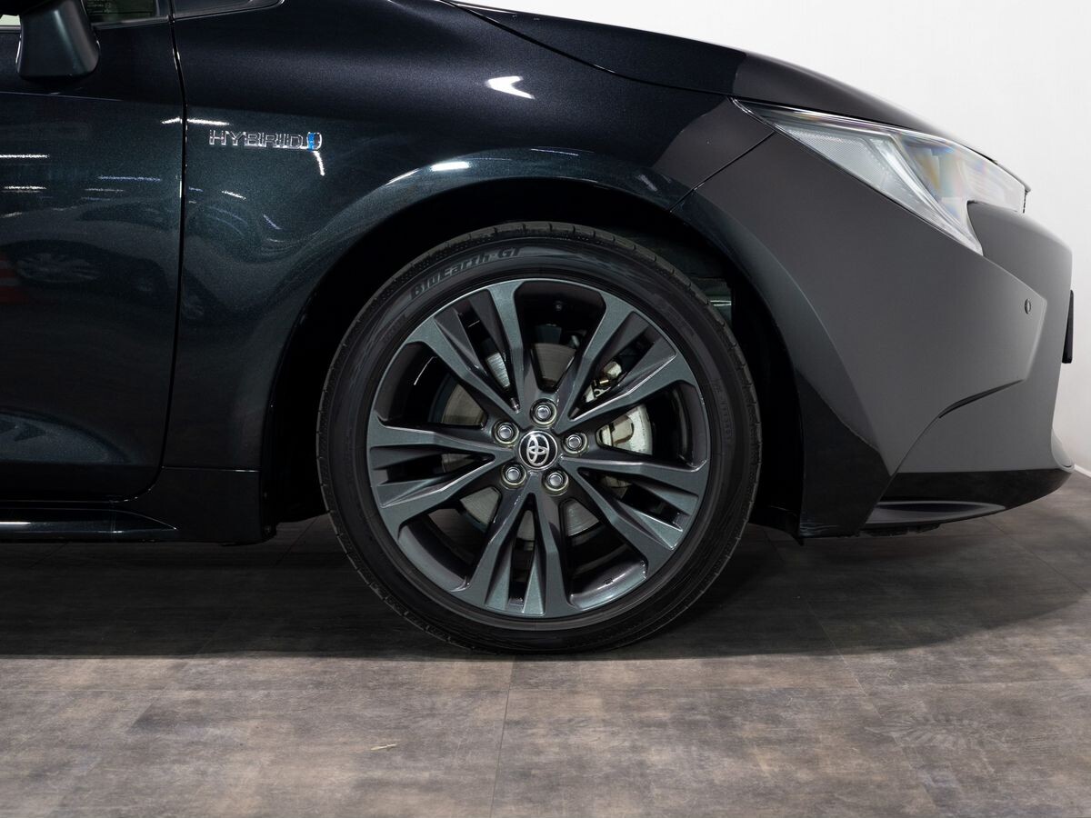 Toyota Corolla 2019 - фото автомобиля