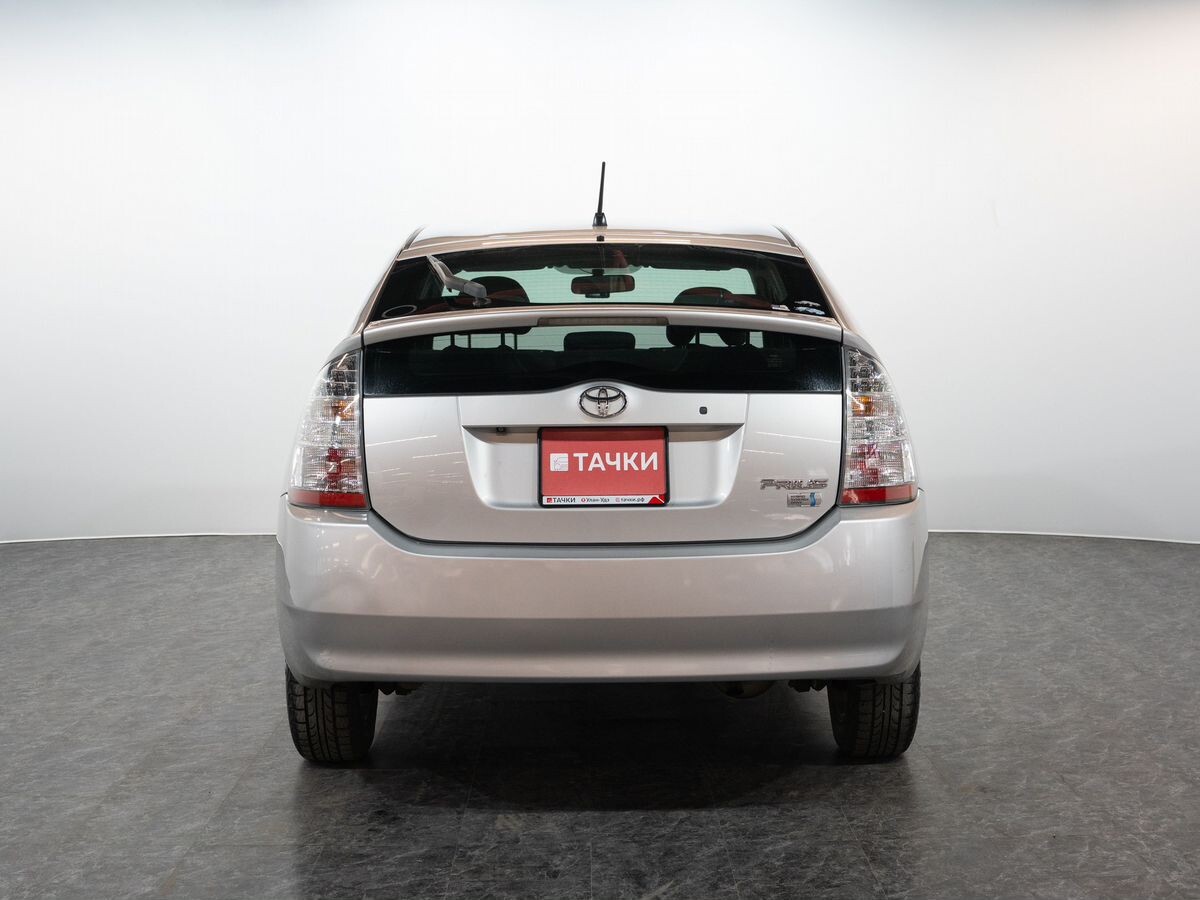 Toyota Prius 2008 - фото автомобиля