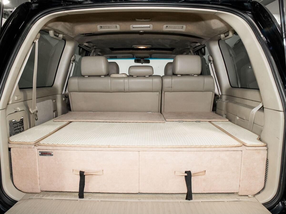 Toyota Land Cruiser 2005 - фото автомобиля