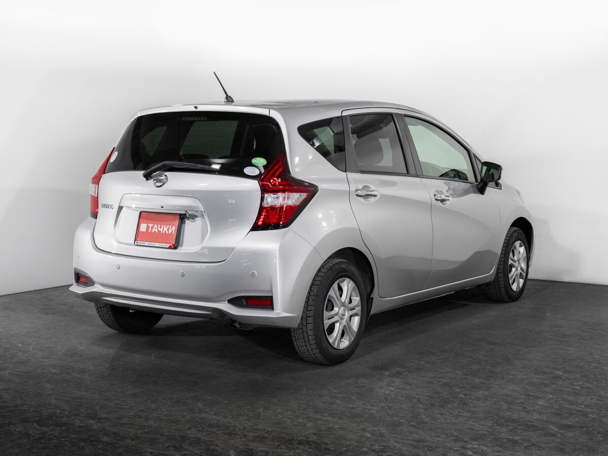 Nissan Note 2019 - фото автомобиля