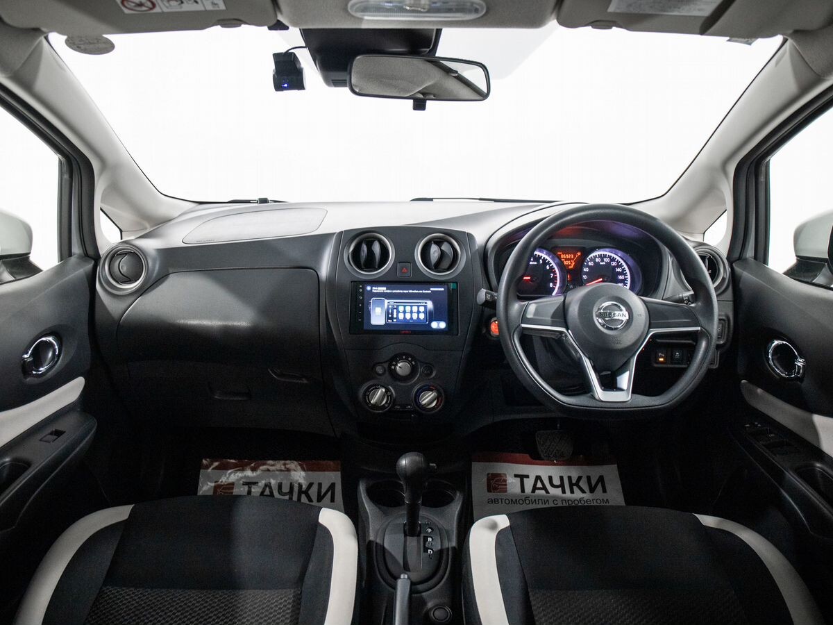 Nissan Note 2019 - фото автомобиля
