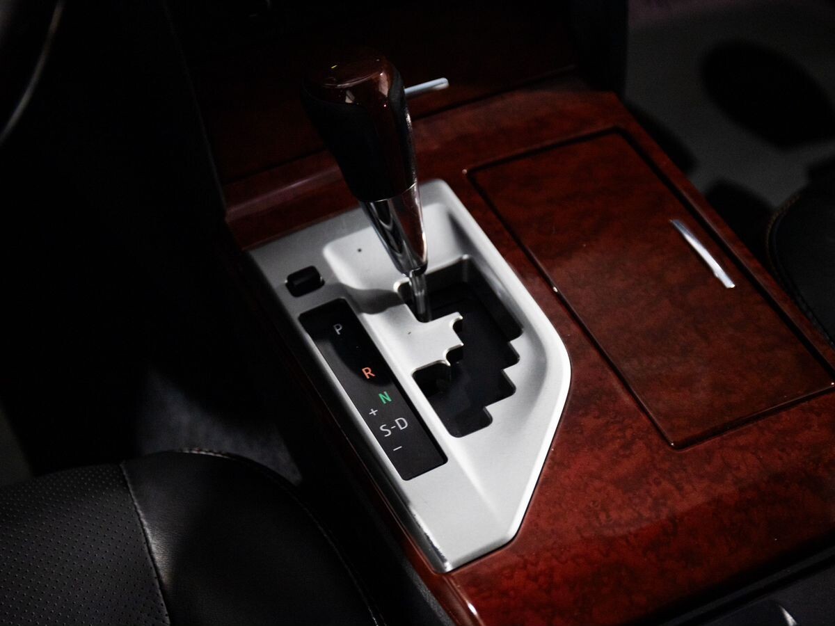 Toyota Camry 2011 - фото автомобиля