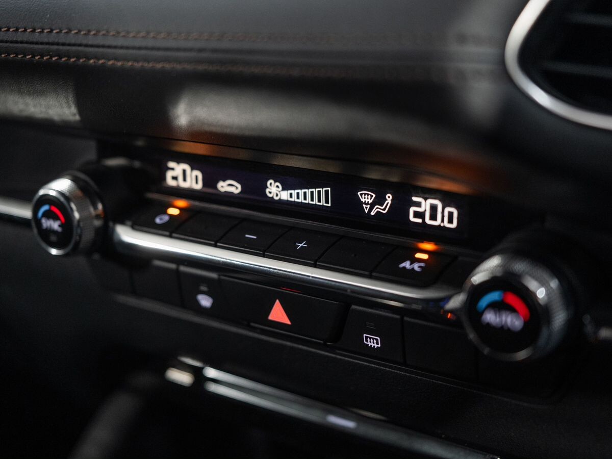 Mazda Mazda3 2019 - фото автомобиля