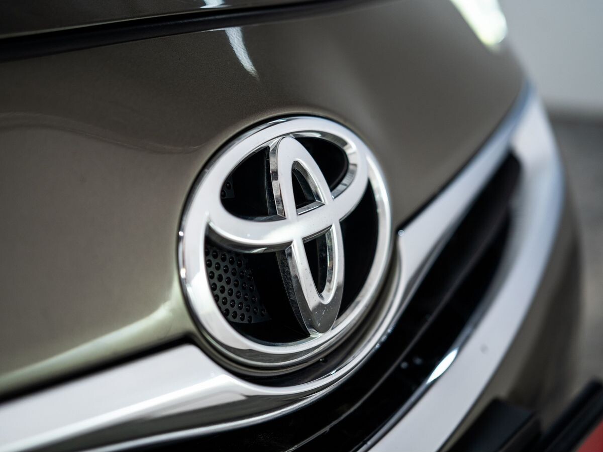 Toyota Ractis 2015 - фото автомобиля