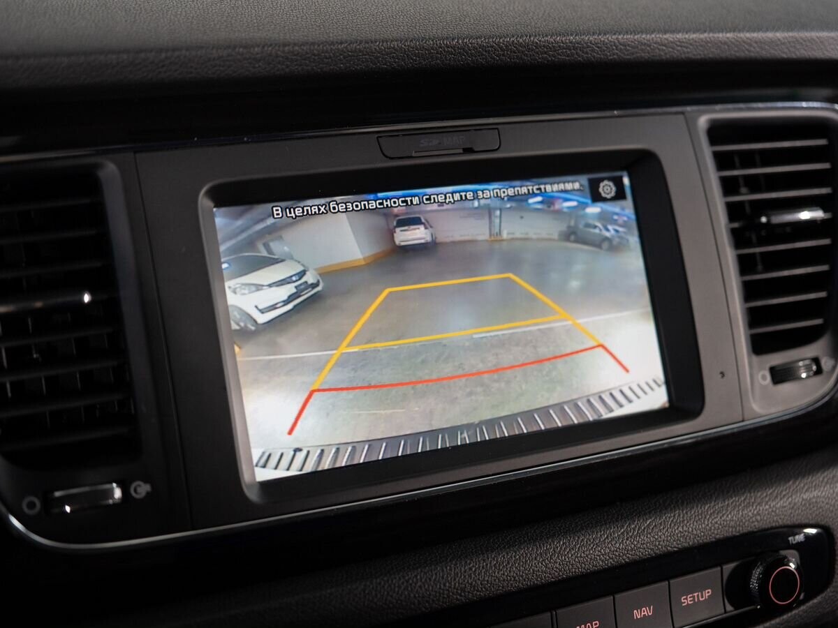 Kia Carnival 2018 - фото автомобиля