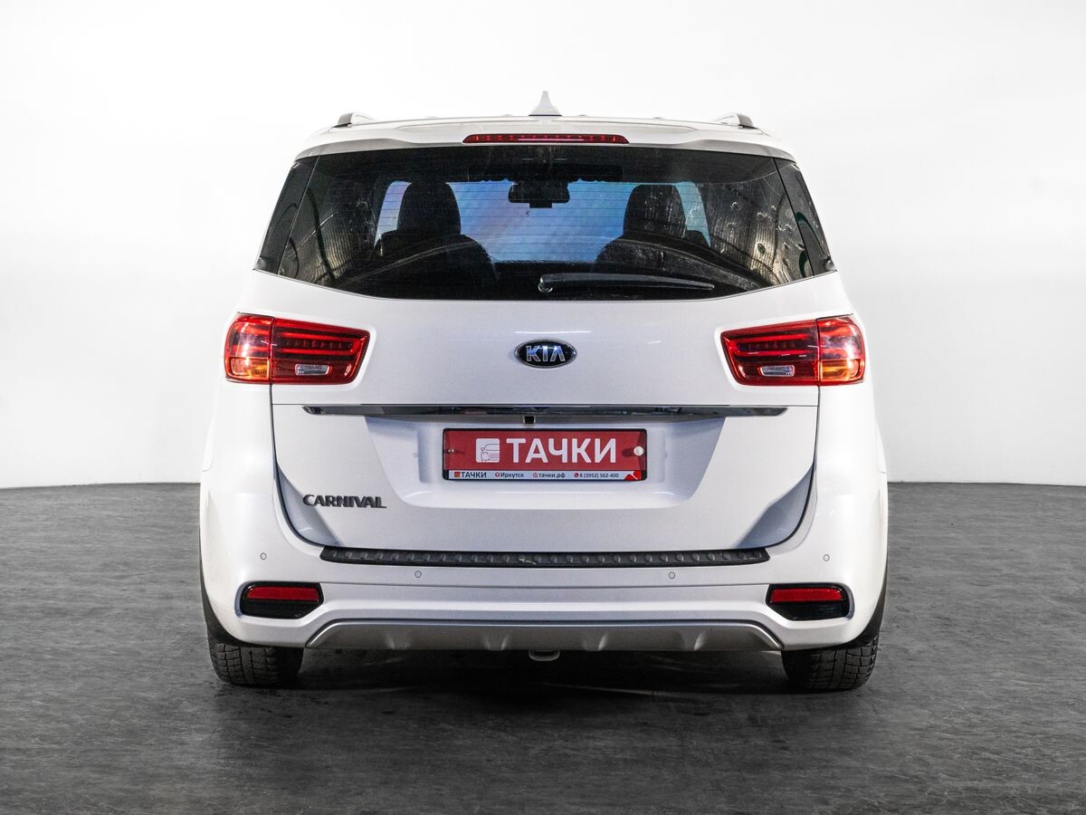 Kia Carnival 2018 - фото автомобиля
