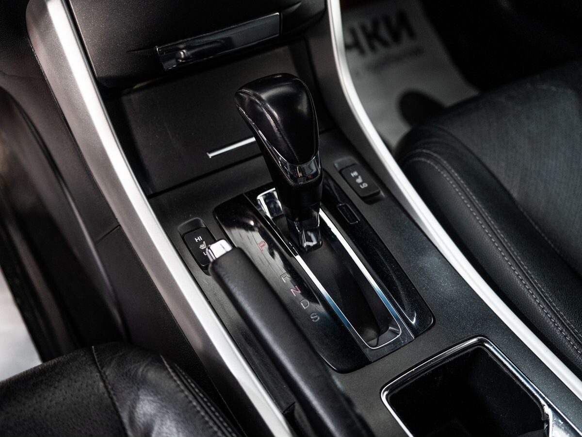Honda Accord 2013 - фото автомобиля
