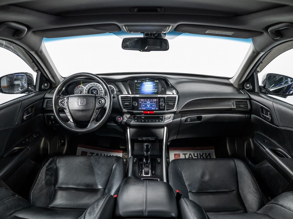 Honda Accord 2013 - фото автомобиля