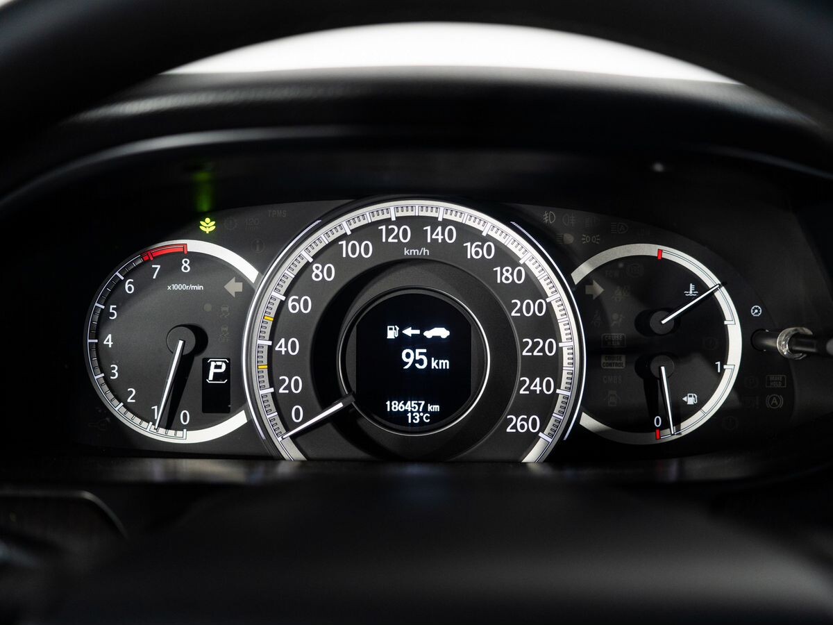 Honda Accord 2013 - фото автомобиля